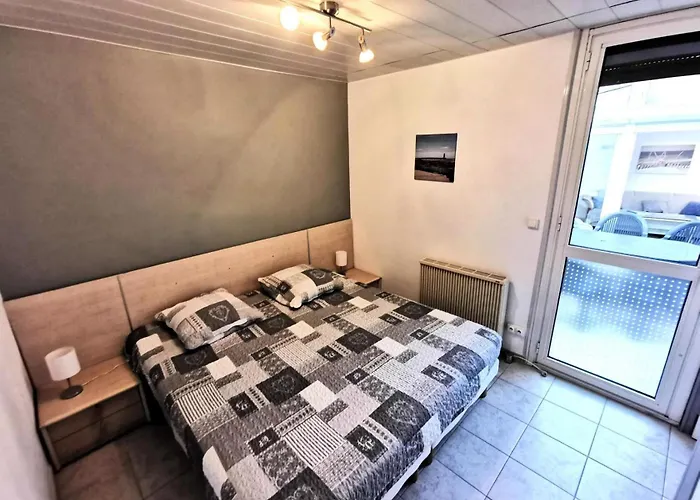Le Village Grec - 4 Pieces, 6 Personnes, Port Mae-6744 Villa *